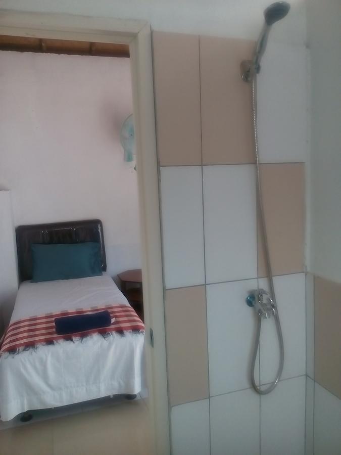 Izaac'S Bed & Breakfast 러비나 외부 사진