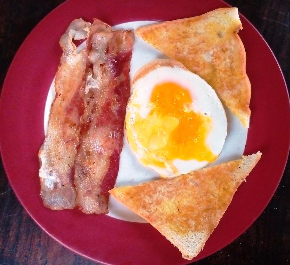 Izaac'S Bed & Breakfast 러비나 외부 사진